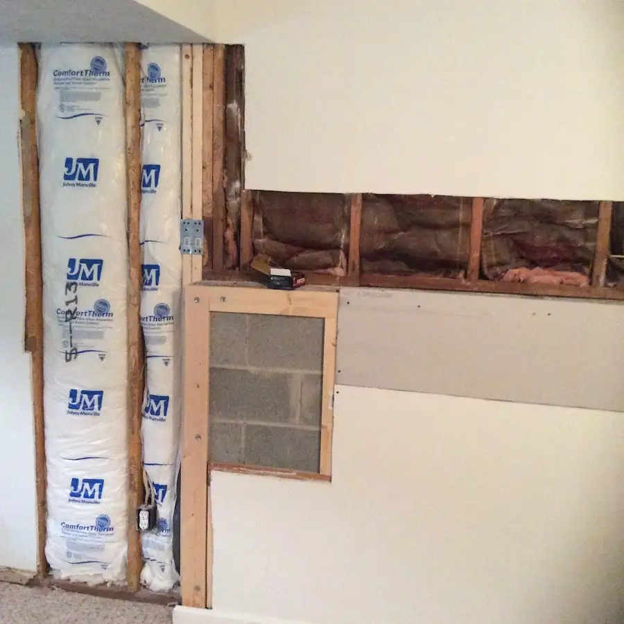 Wall insulation replacement during Structural Drying in Crafton